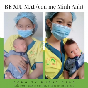 Các điều dưỡng viên của Nurse Care tiến hành dịch vụ tắm tại nhà cho Bé Xíu Mại (con của mẹ Minh Anh). 